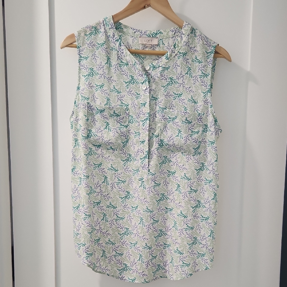 LOFT Sleeveless Blouse White Green Mandarin Collar